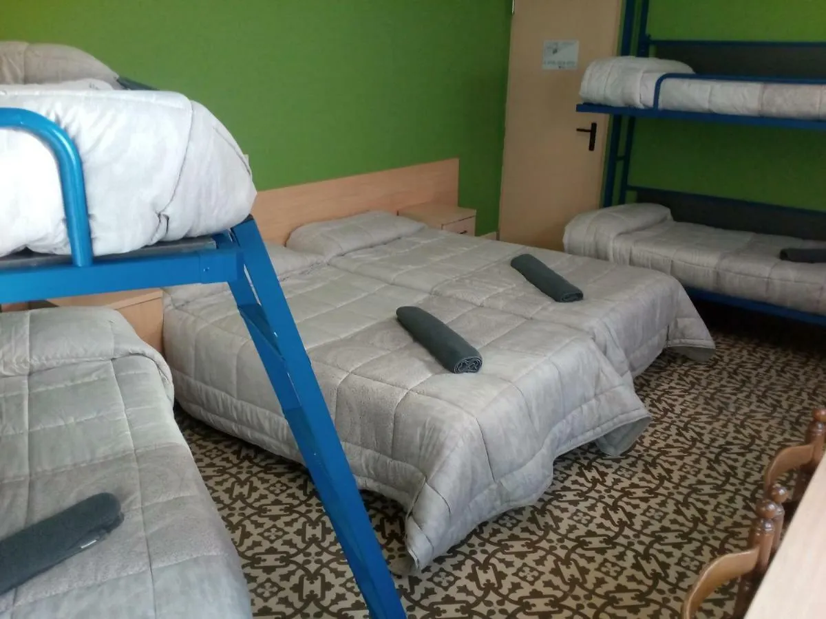 Alberg Sprint Banyoles Guest house